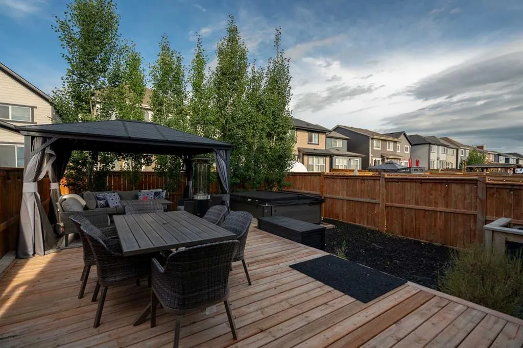 68 Masters Street SE