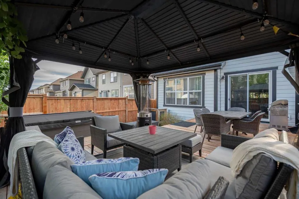 68 Masters Street SE