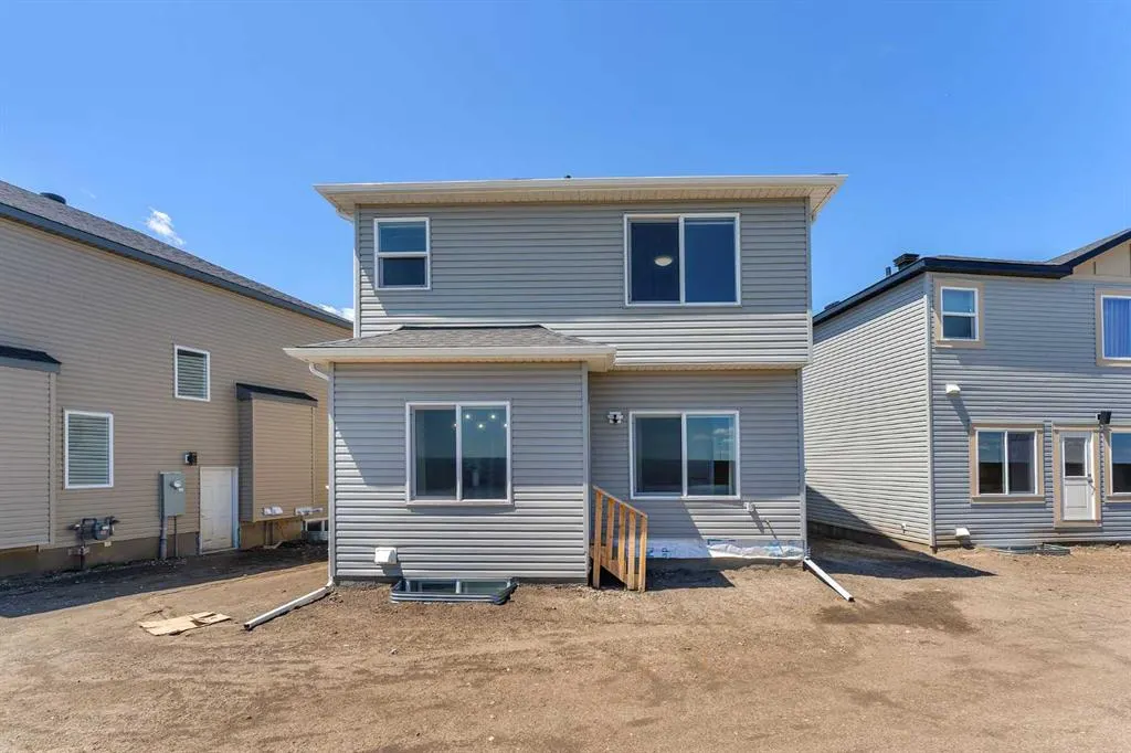 521 Corner Meadows Way NE
