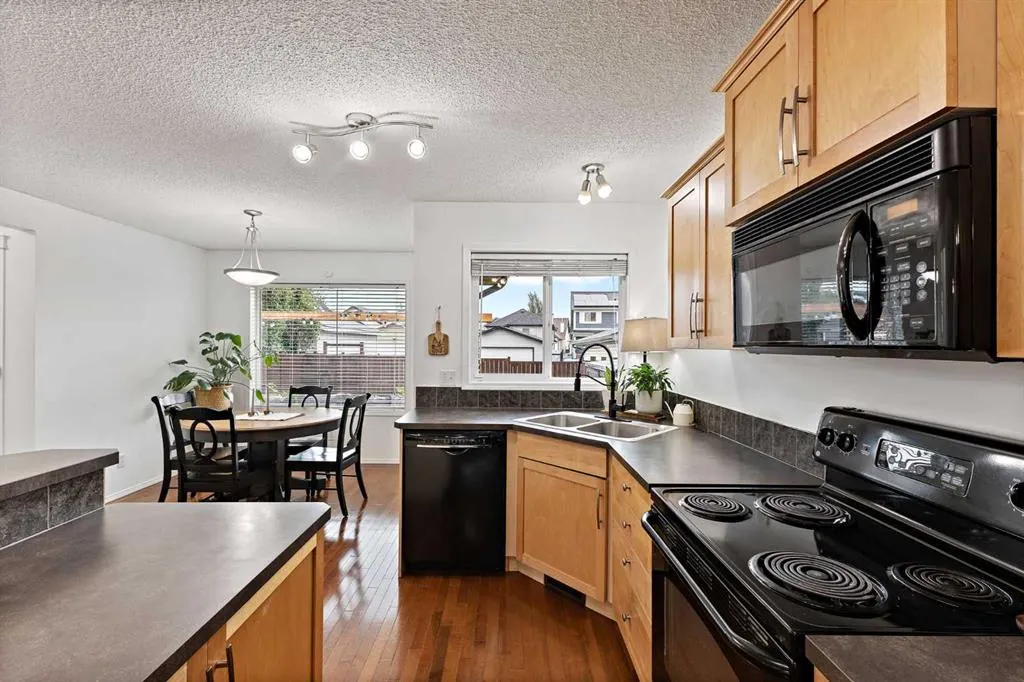 206 Copperstone Grove SE
