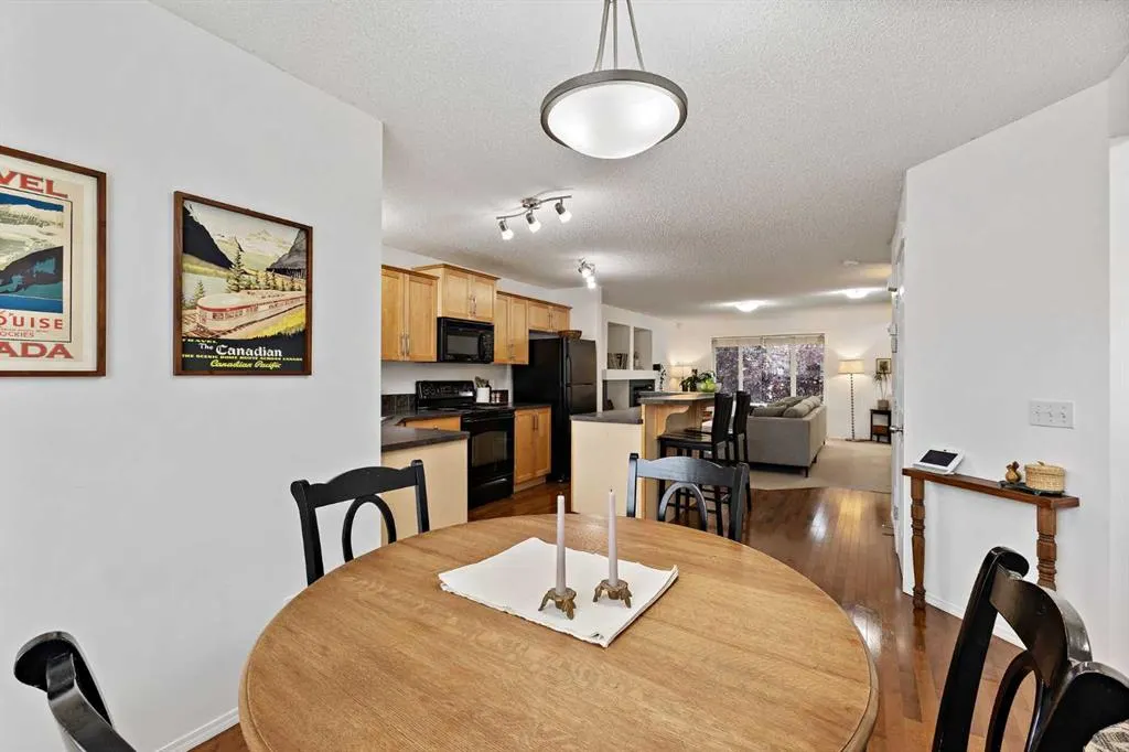 206 Copperstone Grove SE