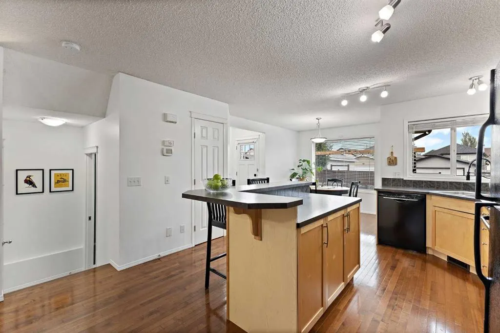 206 Copperstone Grove SE