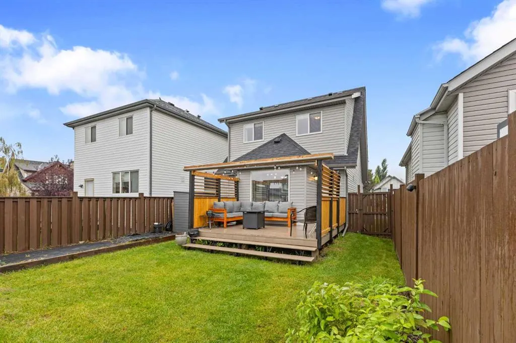 206 Copperstone Grove SE