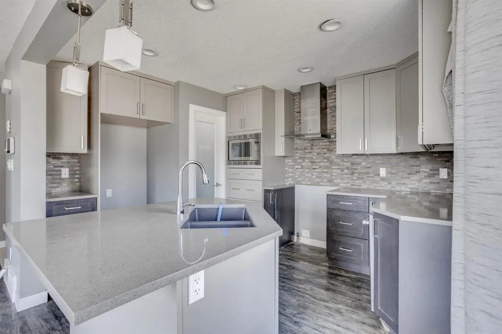 189 Arsenault Crescent