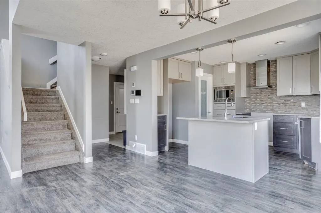 189 Arsenault Crescent