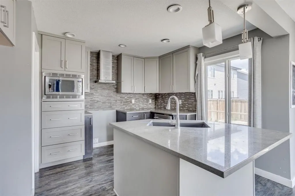 189 Arsenault Crescent