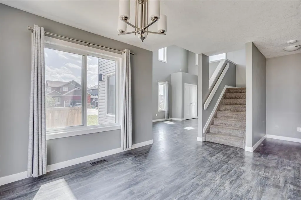 189 Arsenault Crescent