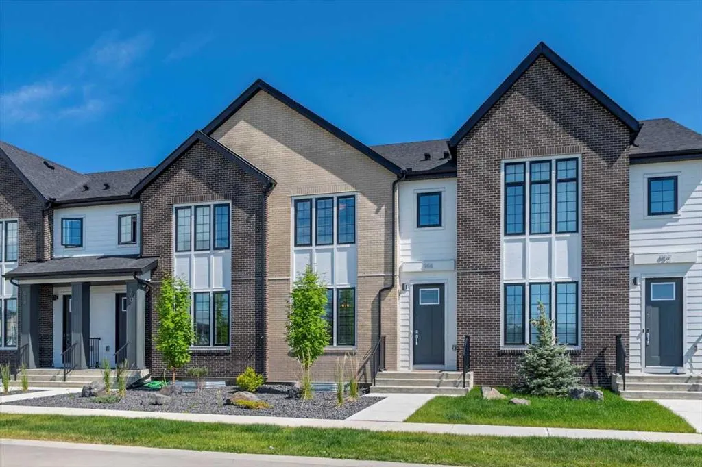 986 Harmony Parade