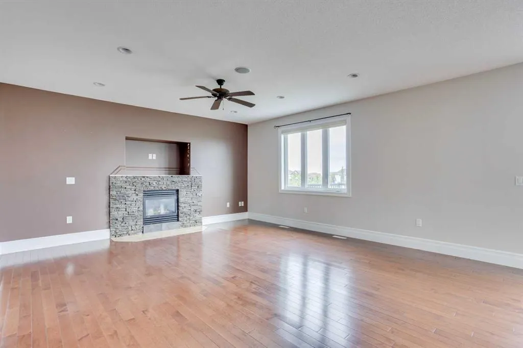 404 Killdeer Way