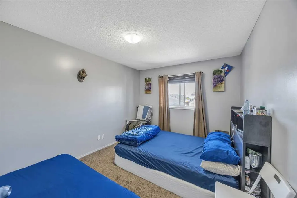 19 Saddlemont Way NE