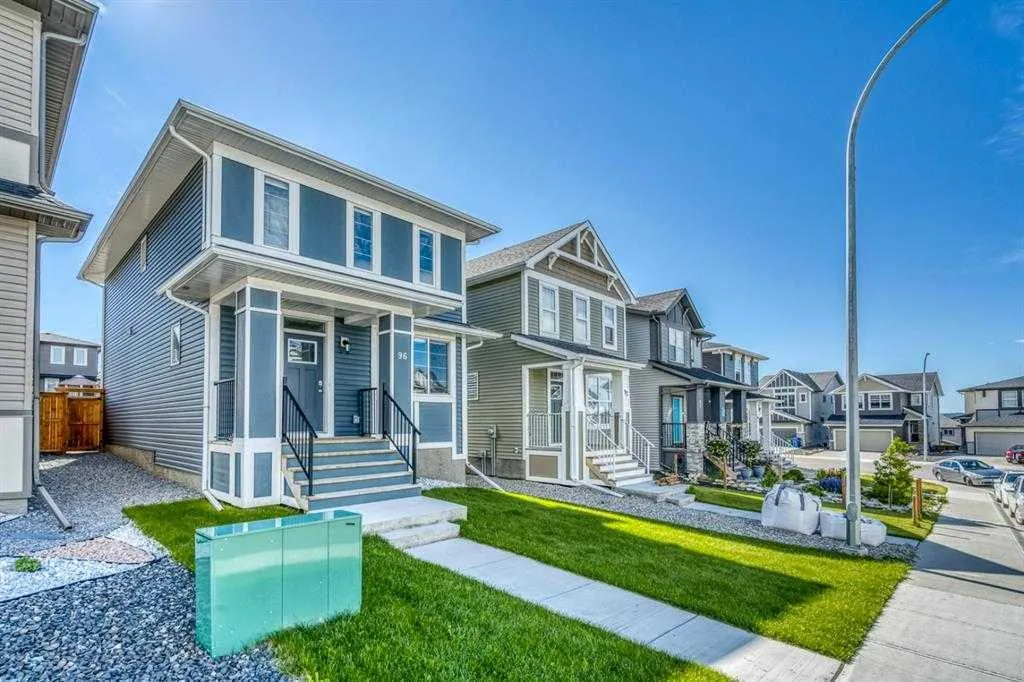 96 Heritage Heights