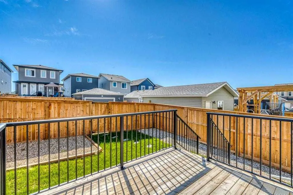 96 Heritage Heights