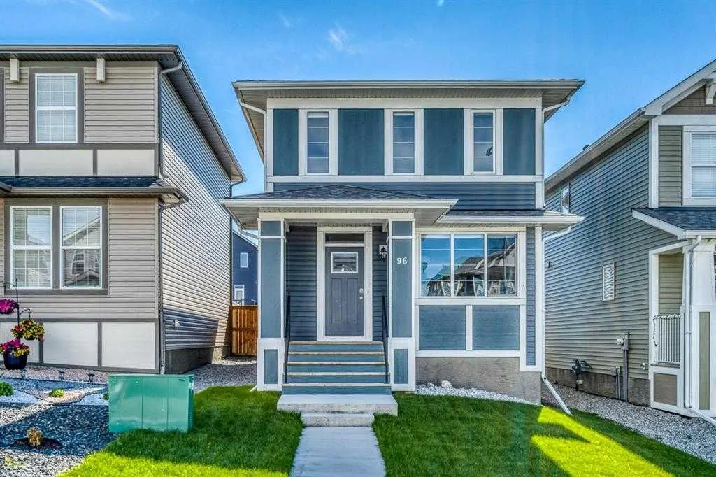 96 Heritage Heights