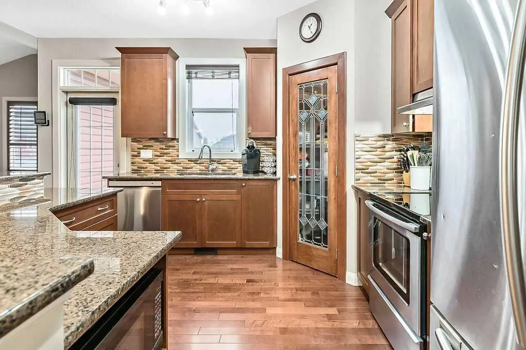 3 Westridge Way