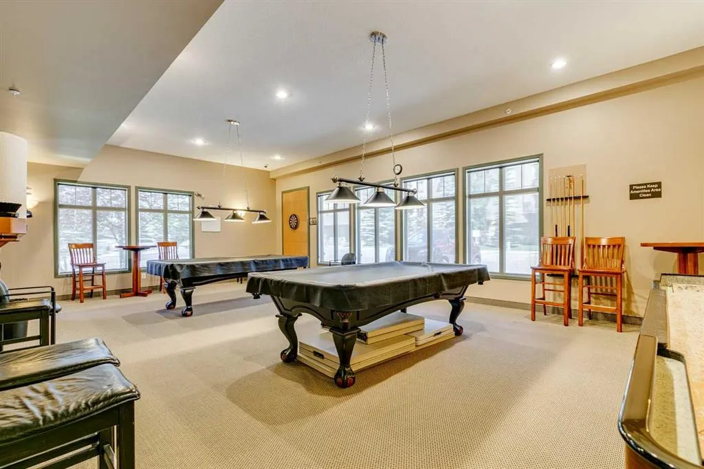 92 Crystal Shores Road, #2306
