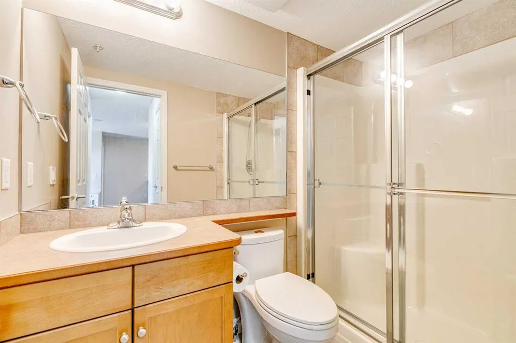 92 Crystal Shores Road, #2306