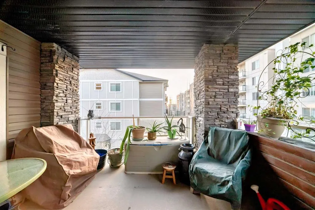 240 Skyview Ranch Road NE, #3302