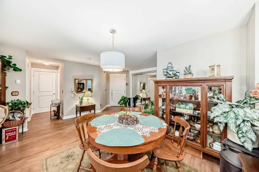 240 Skyview Ranch Road NE, #3302