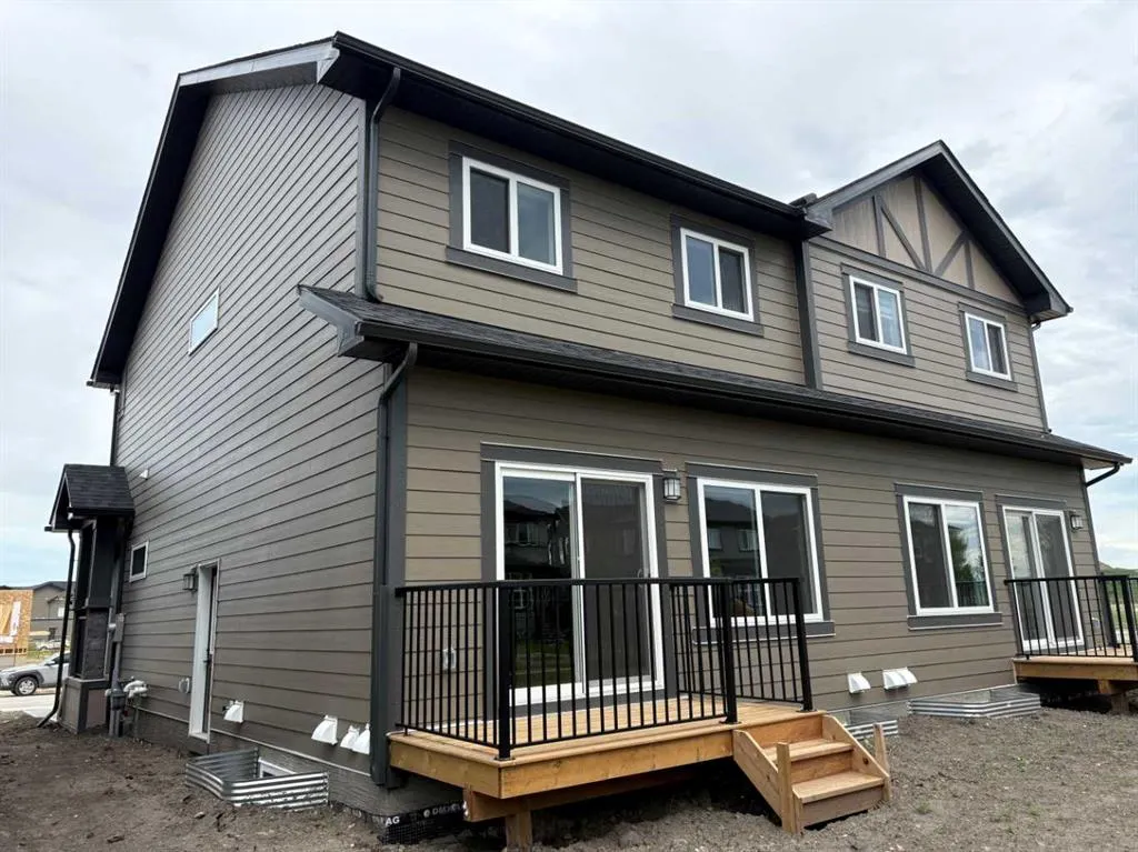264 Legacy Glen Parade SE