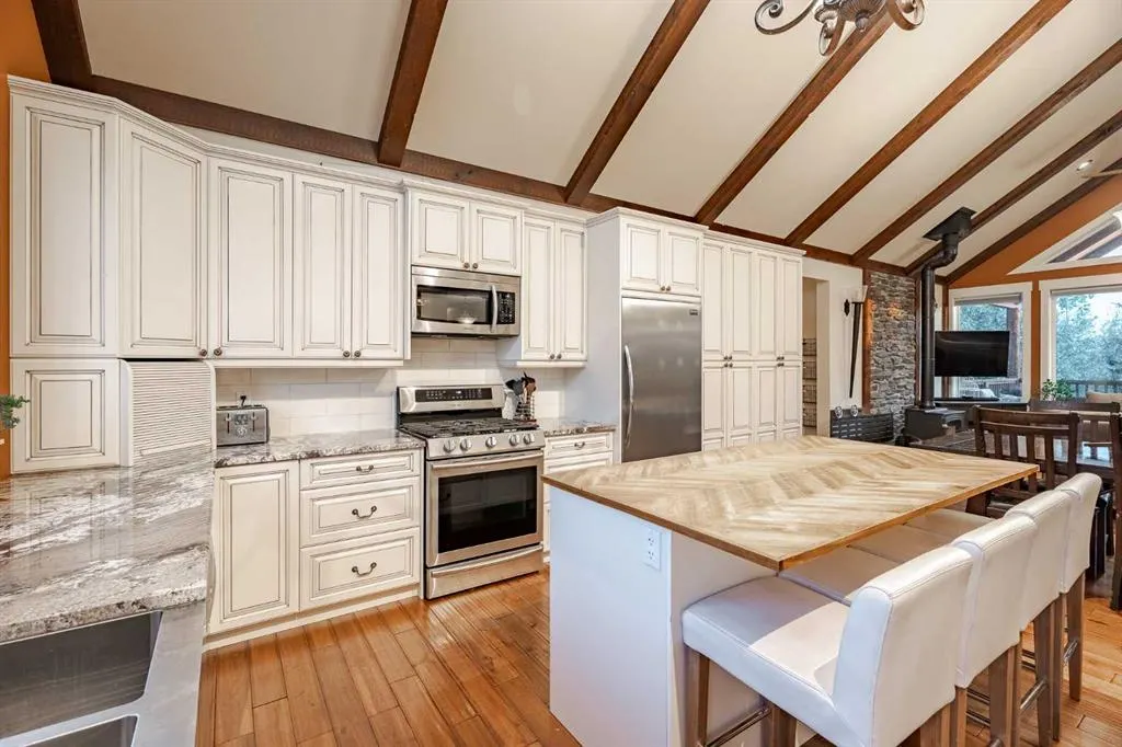 225053 Range Road 270