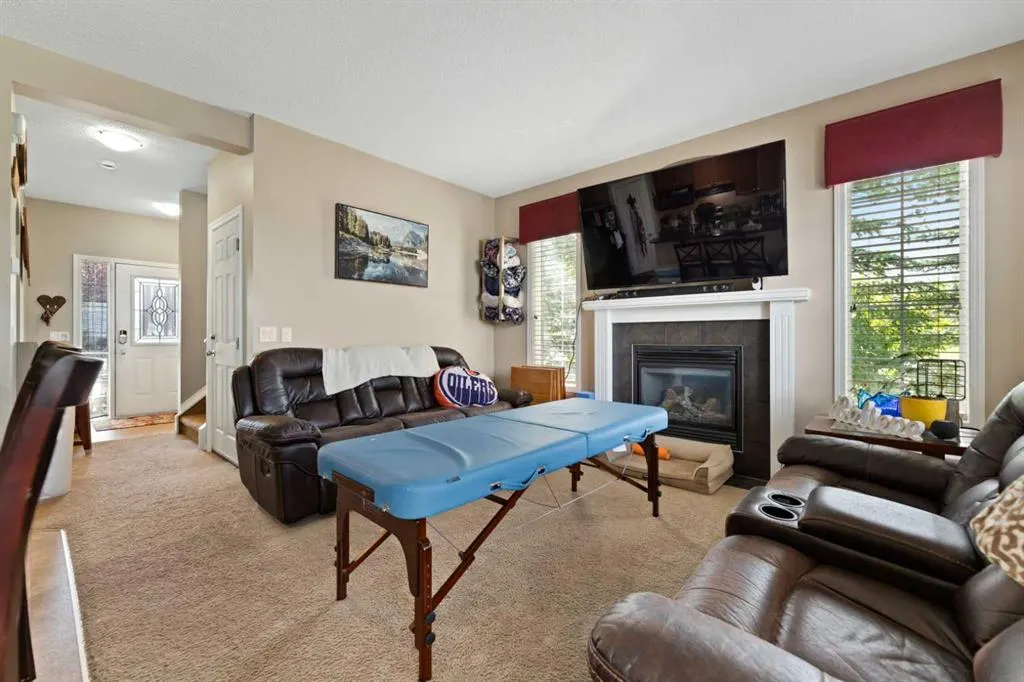 391 Evansdale Way NW