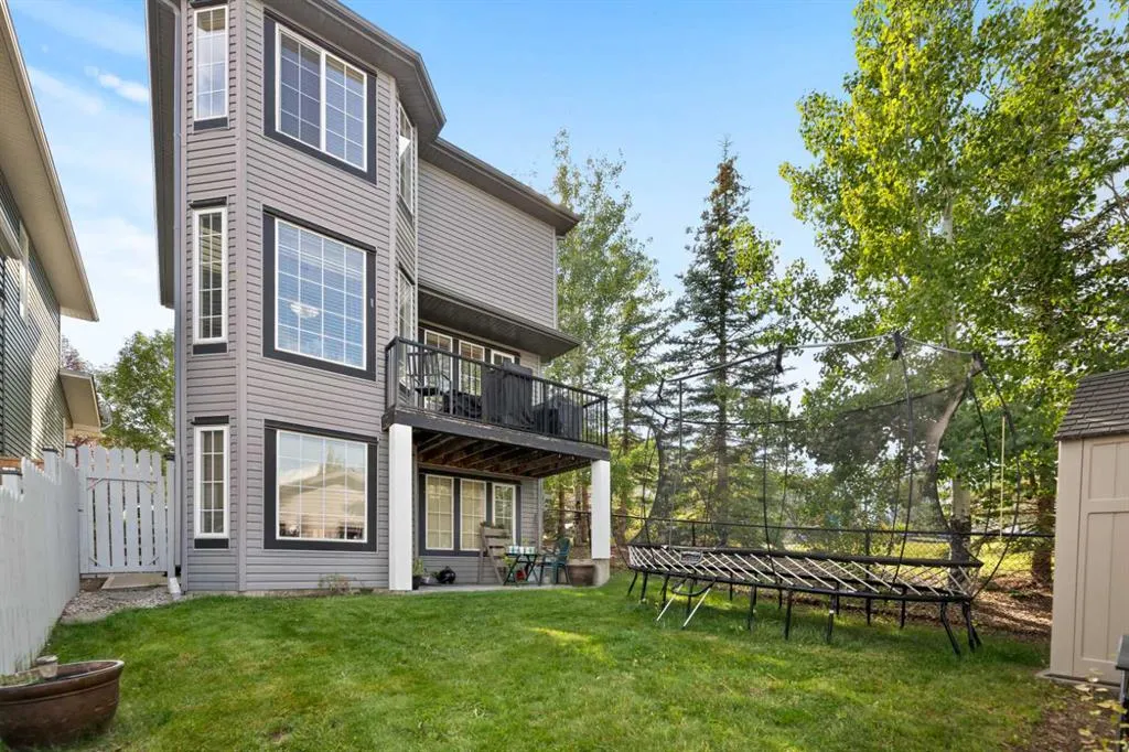 391 Evansdale Way NW