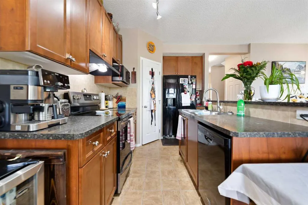 391 Evansdale Way NW