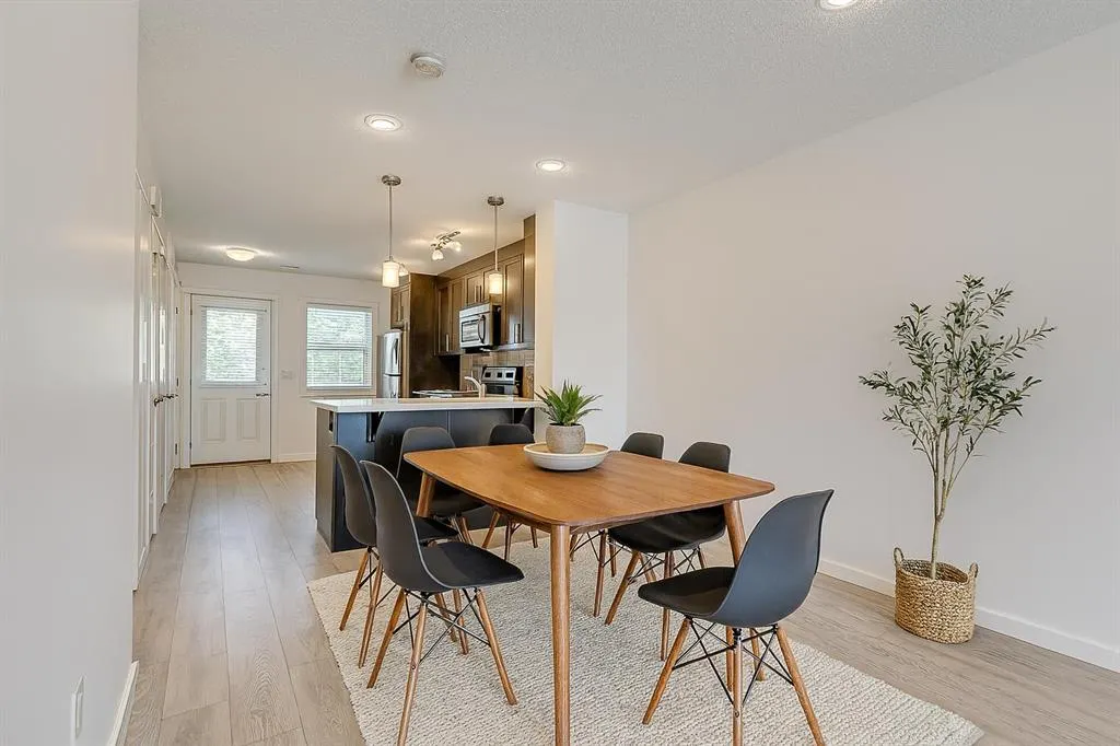 515 Cranford Mews SE