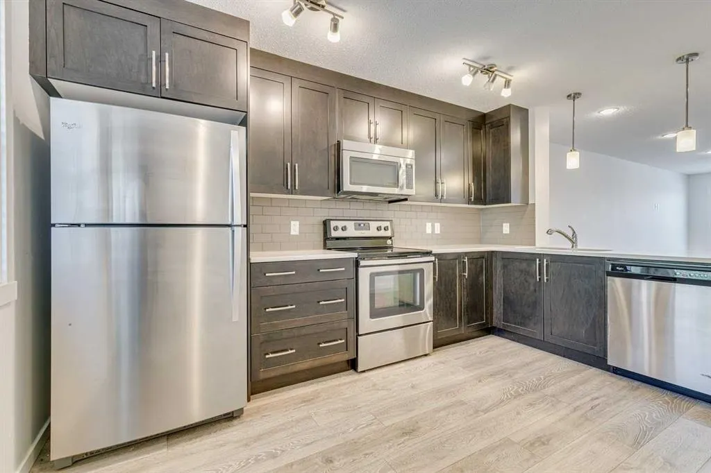 515 Cranford Mews SE