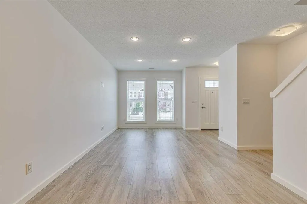 515 Cranford Mews SE