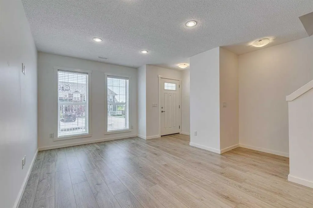 515 Cranford Mews SE
