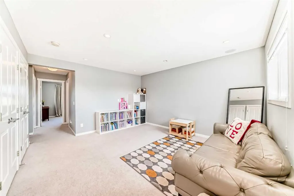 96 Masters Heights SE