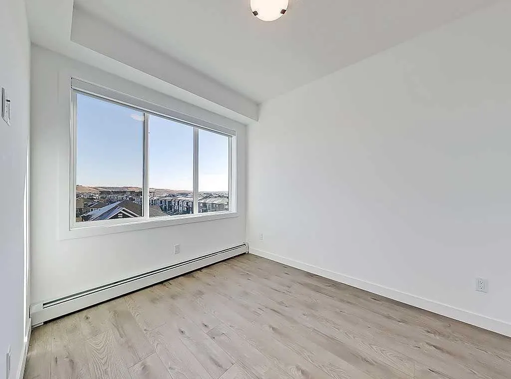 395 Skyview Parkway NE, #1109
