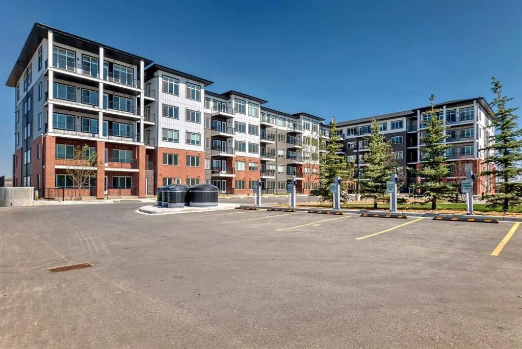 395 Skyview Parkway NE, #1109