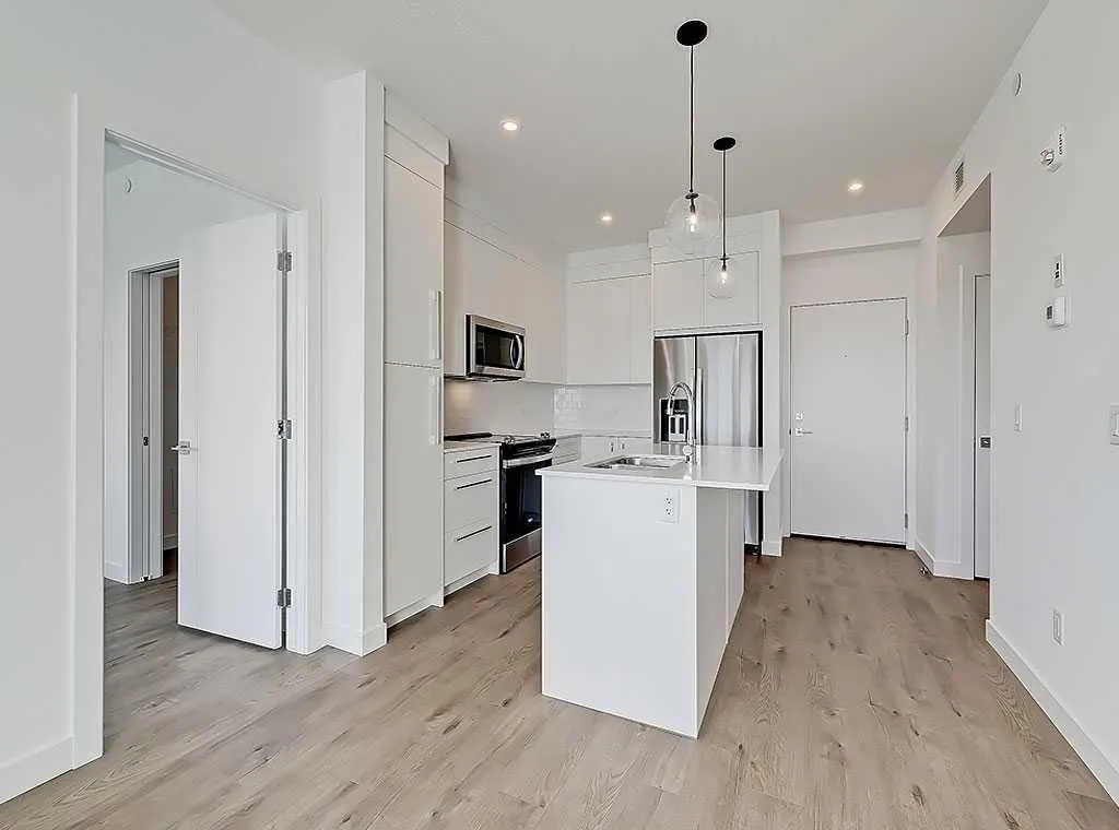 395 Skyview Parkway NE, #1109