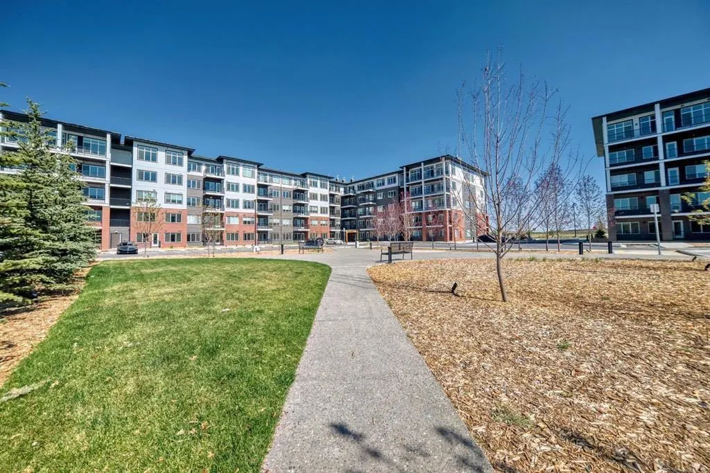 395 Skyview Parkway NE, #1109