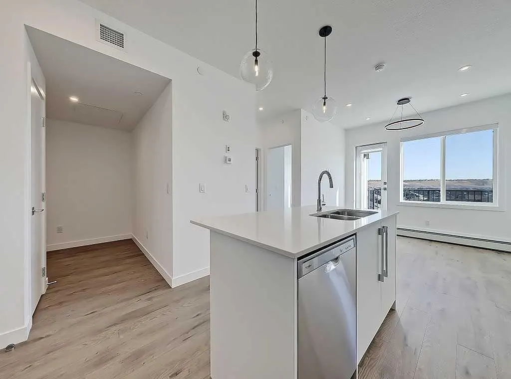 395 Skyview Parkway NE, #1109