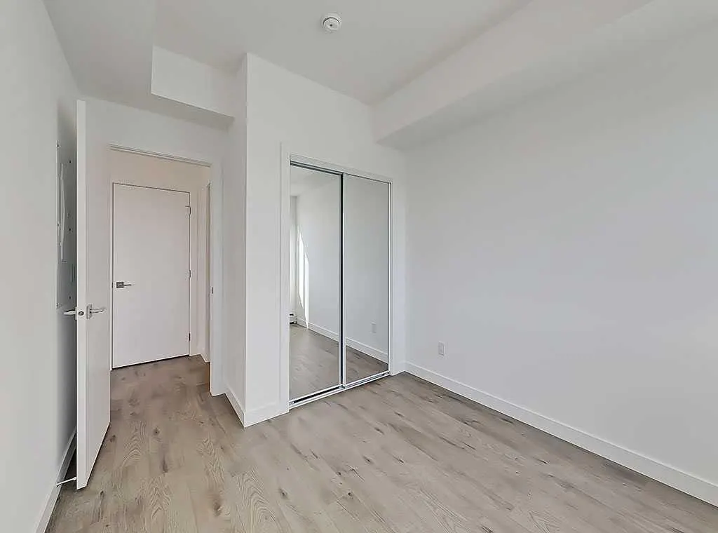 395 Skyview Parkway NE, #1109