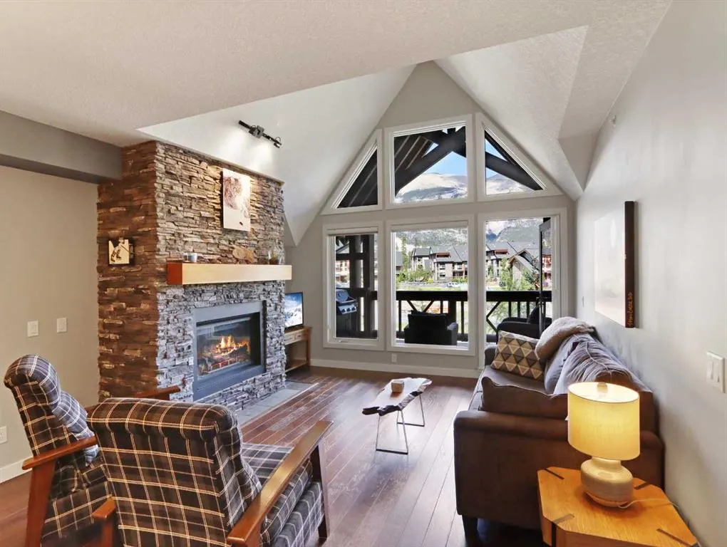 106 Stewart Creek Landing, #303