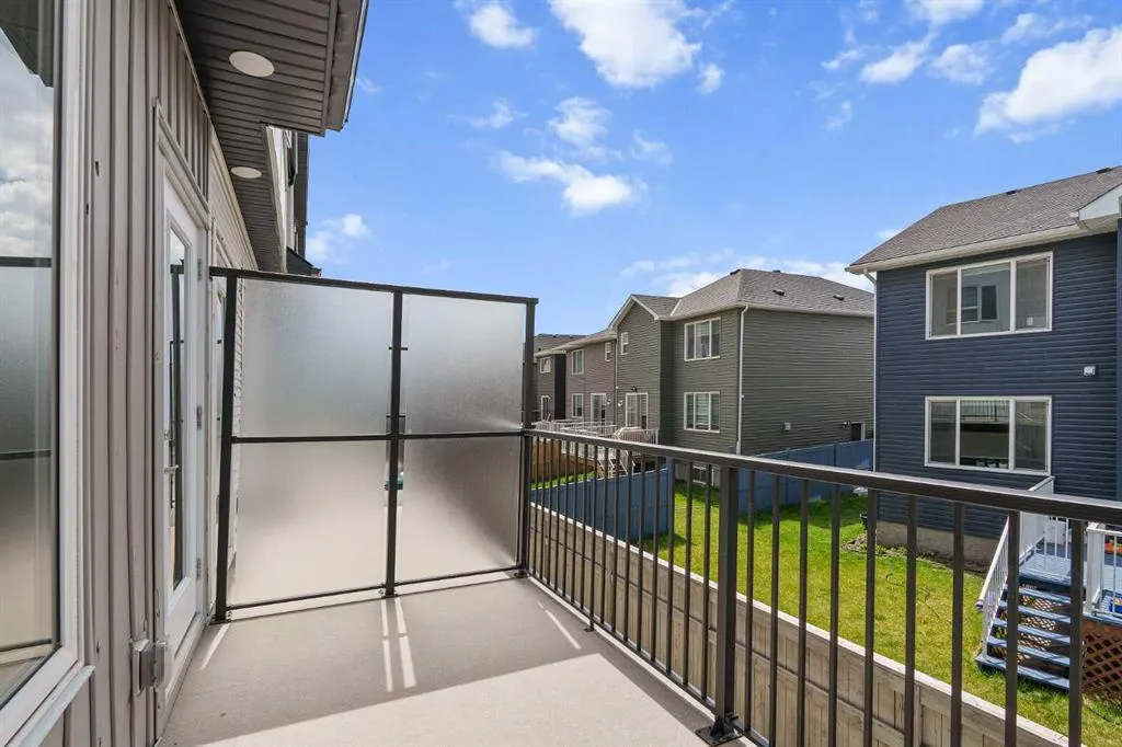 301 Redstone Boulevard NE, #405