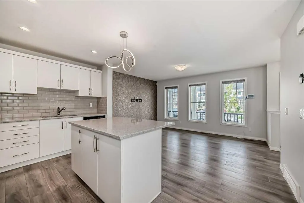 217 CITYSCAPE Boulevard