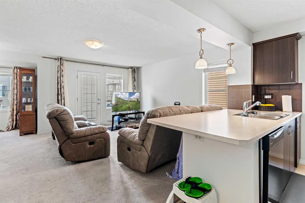 115 Cityscape Lane NE
