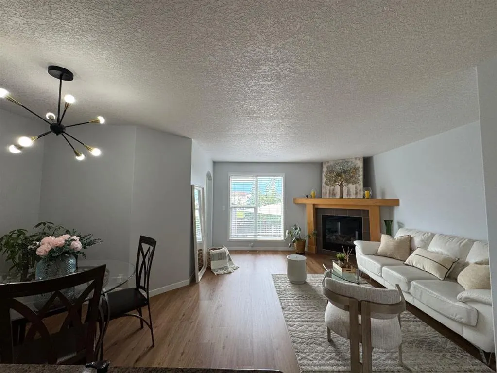 32 AUTUMN Court SE