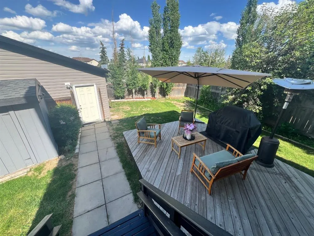 32 AUTUMN Court SE