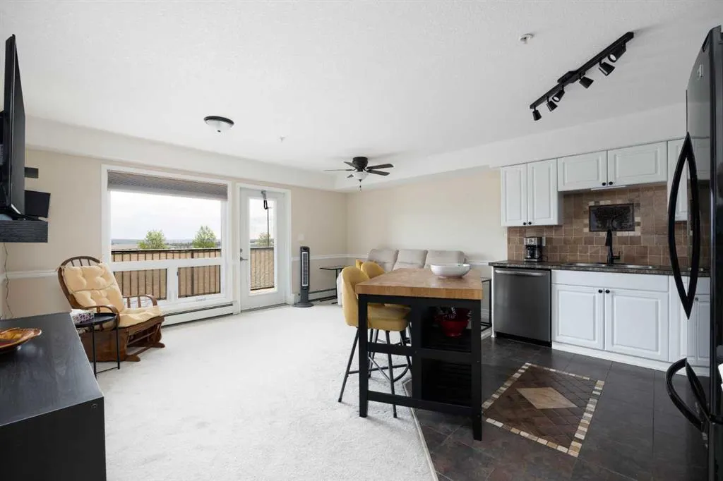 248A Grosbeak Way, #113