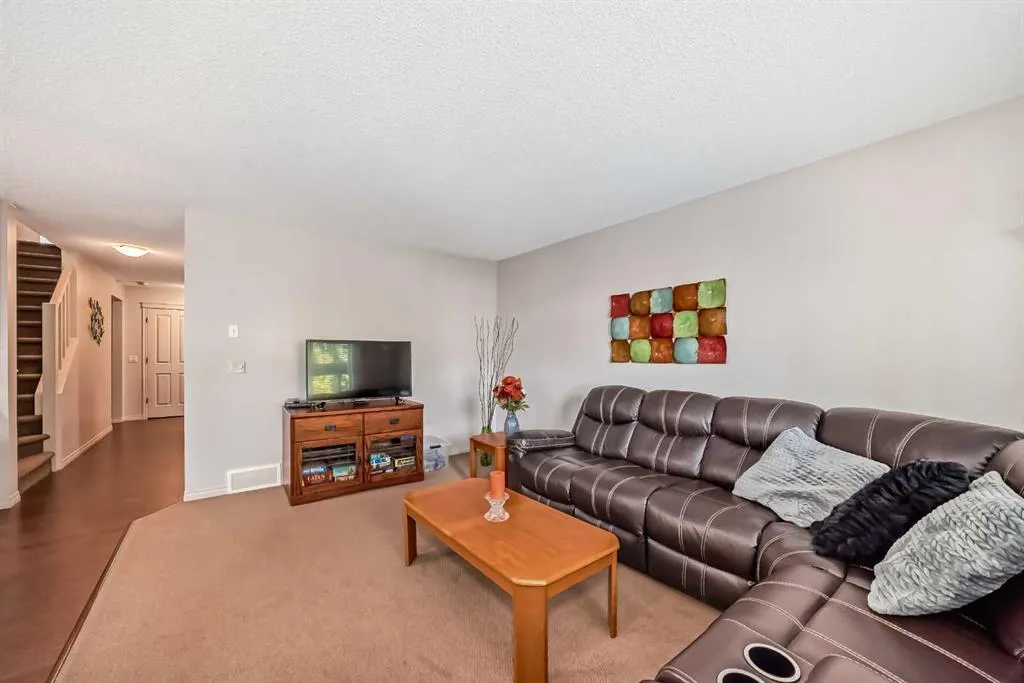 785 Auburn Bay Boulevard SE