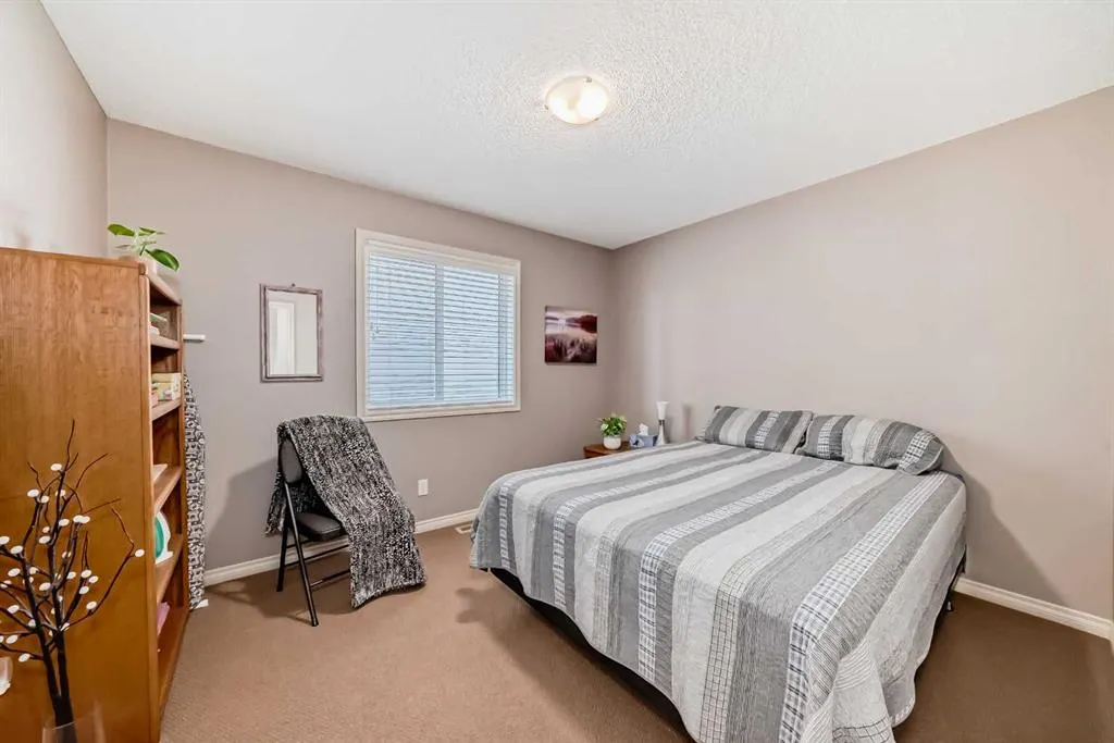 785 Auburn Bay Boulevard SE