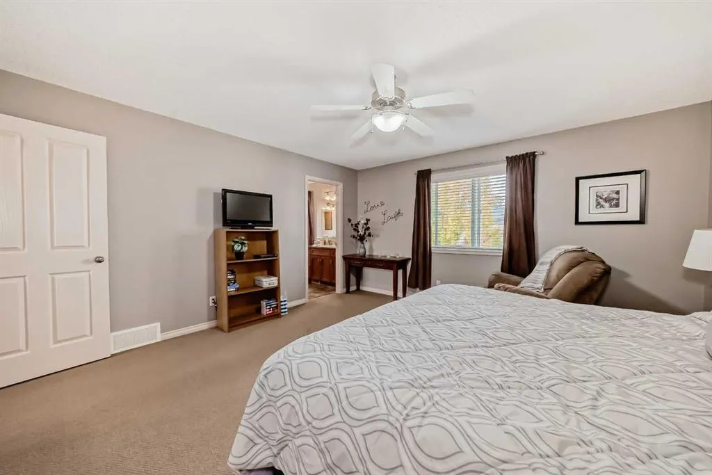 785 Auburn Bay Boulevard SE