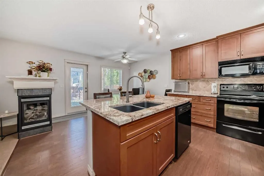 785 Auburn Bay Boulevard SE