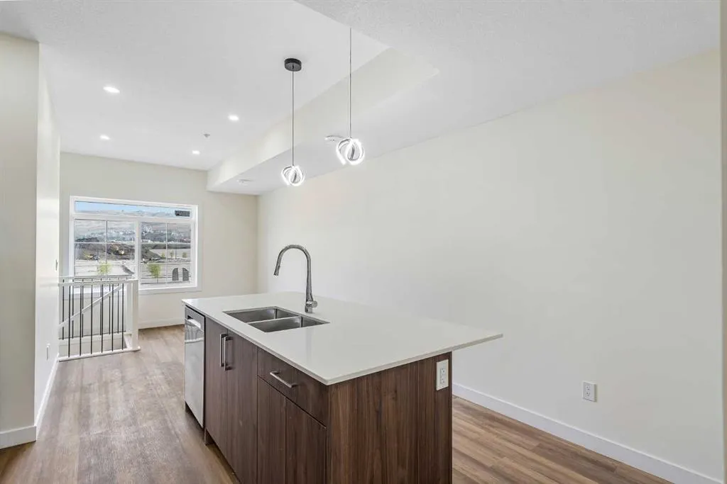 156 Park Street, #312